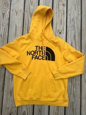 The North Face Hoodie Yellow Pullover Big Logo Sweatshirt Men’s Medium EUC